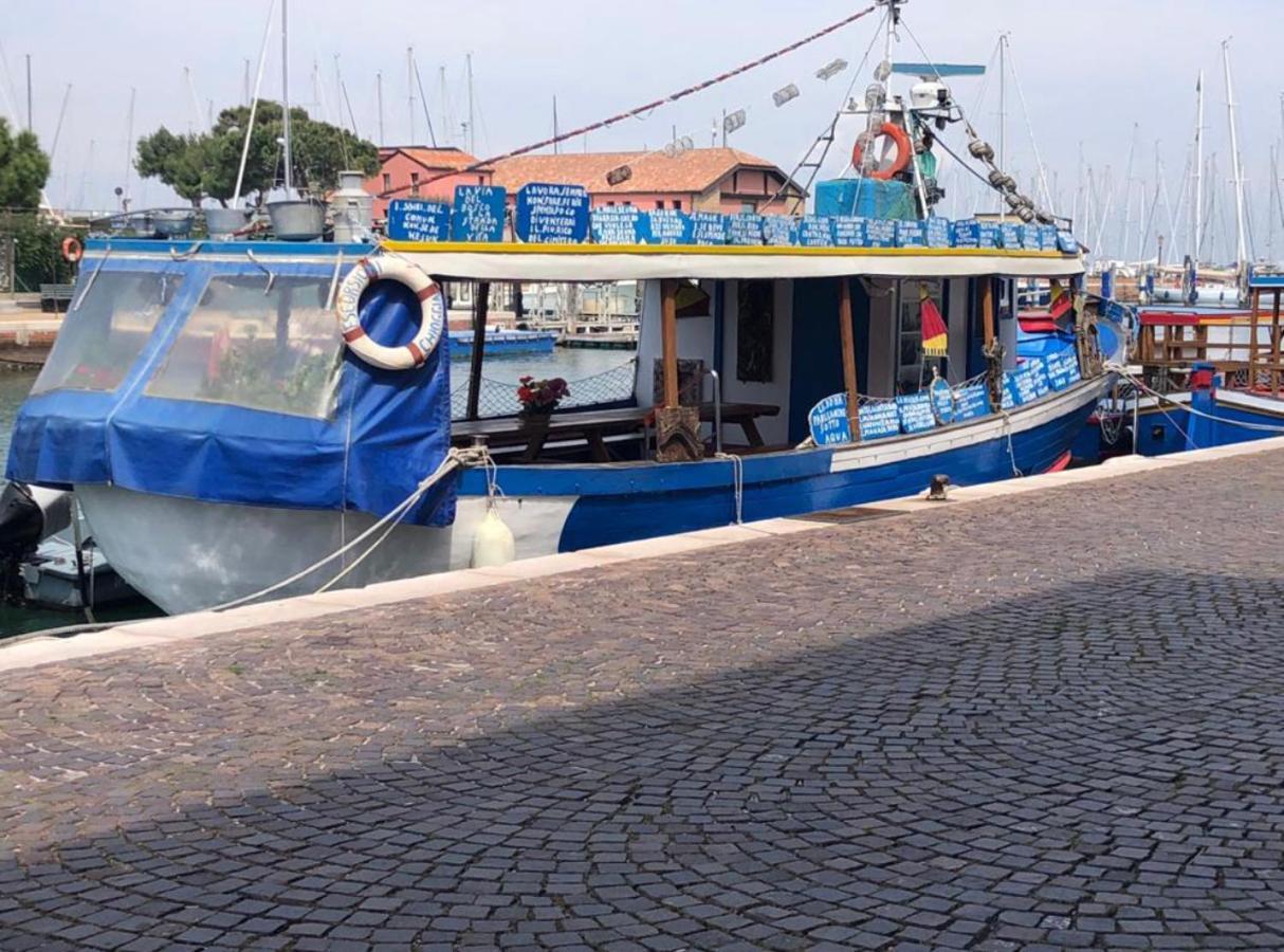 Family House Di Genny E Nicola Small Suite Chioggia Bagian luar foto