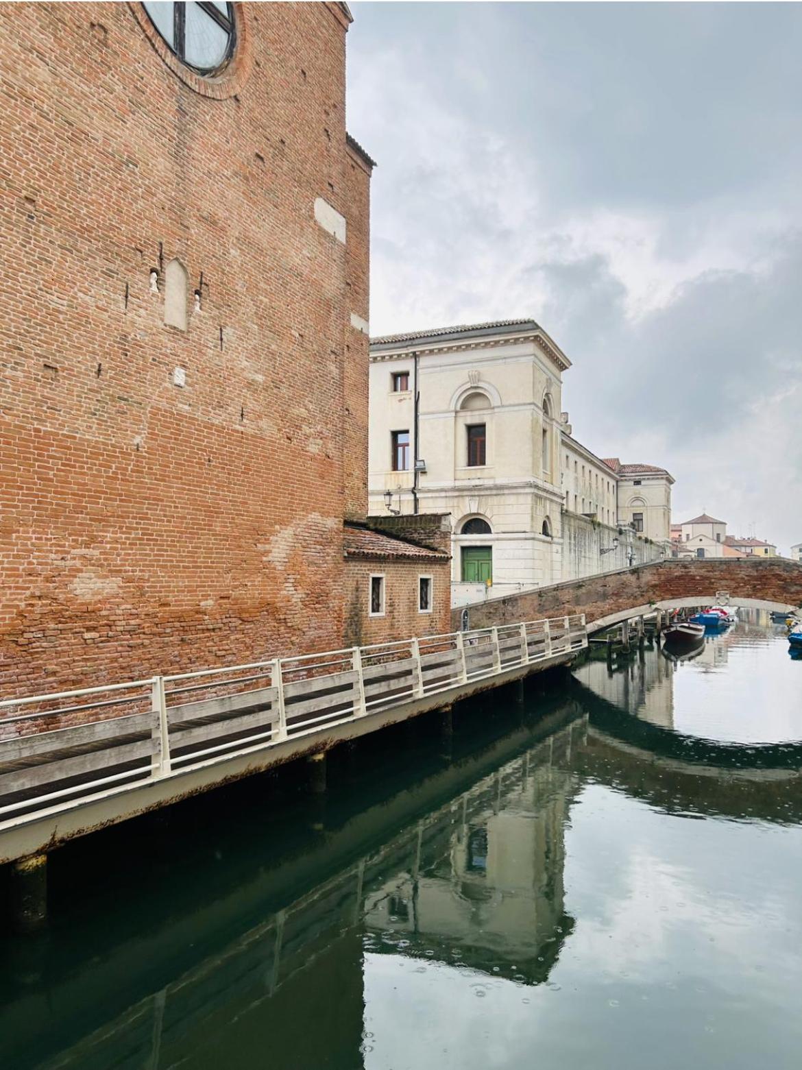 Family House Di Genny E Nicola Small Suite Chioggia Bagian luar foto