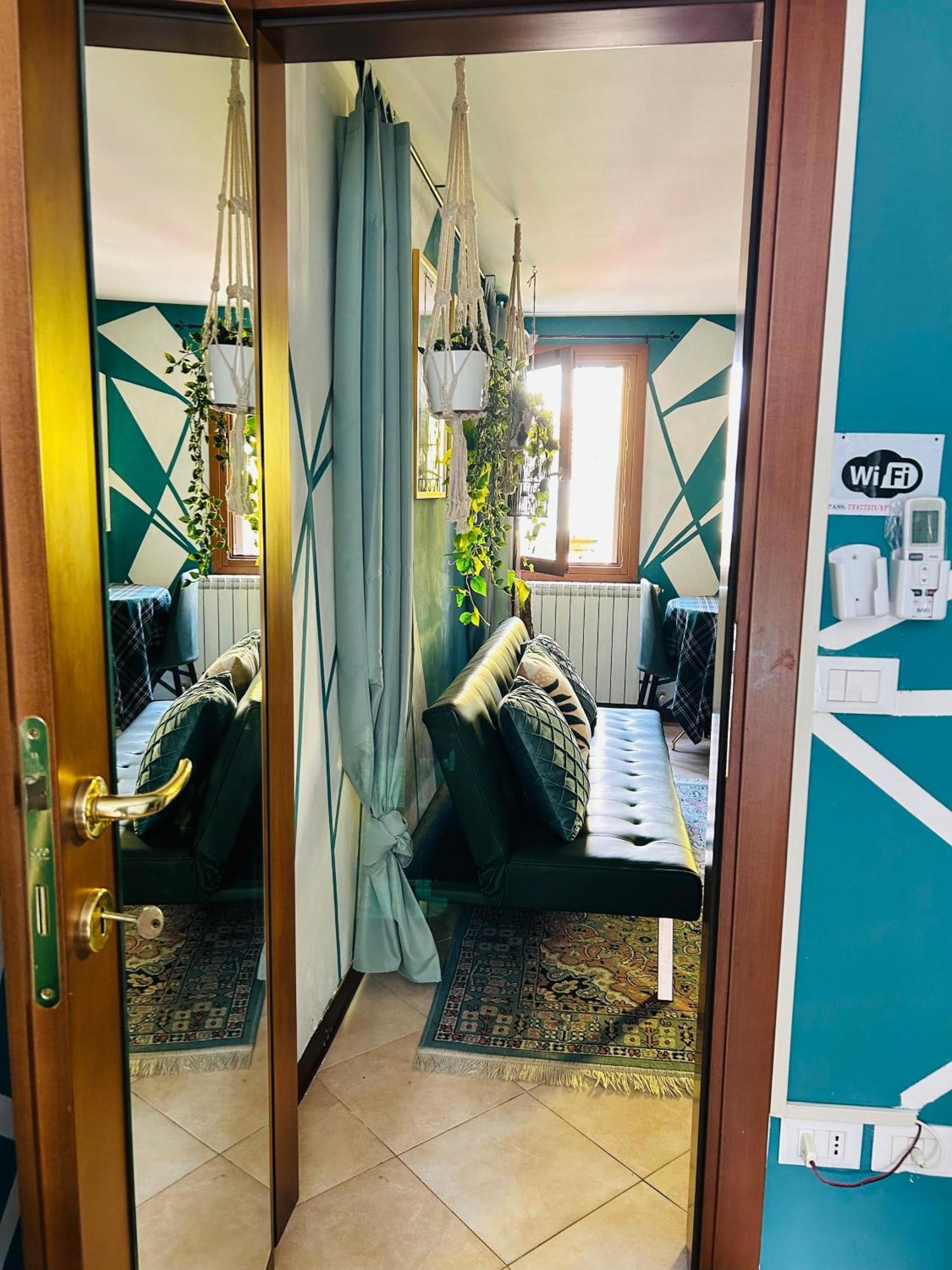 Family House Di Genny E Nicola Small Suite Chioggia Bagian luar foto